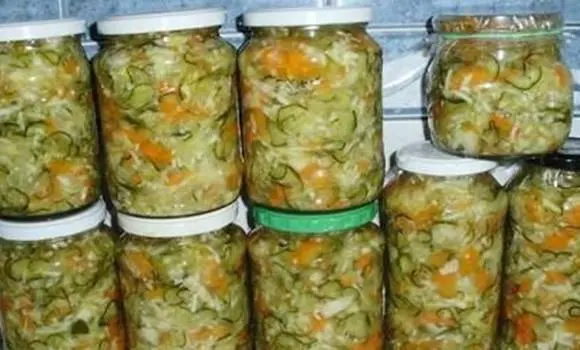 A világ legegyszerűbb vegyes savanyúsága! Egész télen hálás leszel ezért! A tél finomsága: az egyszerűen elkészíthető, tökéletes vegyes savanyúság!
