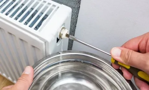 Ha neked is van radiátorod, ezt az egy dolgot feltétlenül Így készülj fel hatékonyan a fűtési szezonra: mutatjuk, mit tehet a spórolásért!