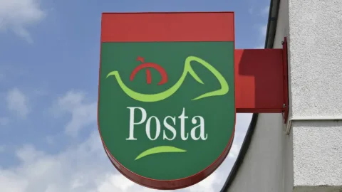 posta-389204 Rendkívüli bejelentést tett a posta! Drágul a csomagfeladás is