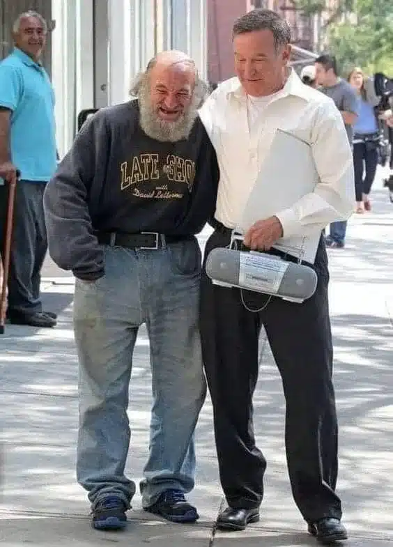 “Robin Williams összes filmjére csak azzal a kikötéssel volt hajlandó “Robin Williams összes filmjére csak azzal a kikötéssel volt hajlandó szerződni …