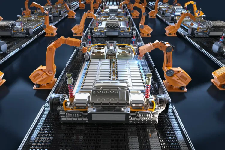 Robot assembly line with electric car battery cells module on pl 5 megdöbbentő tény a Tesla új magyarországi akkumulátorgyáráról