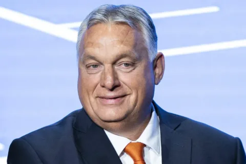 Orbán rekordfizetést kap, miközben Magyarország az infláció csapdájában vergődik!