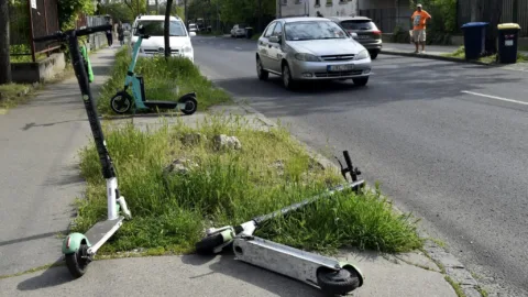 roller Elektromos rollerek szabályozása