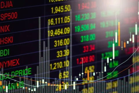 Stock market or forex trading graph and candlestick chart suitab 5 tény az európai tőzsdei raliról – Te tudtad?