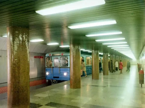 Budapest, 1988  Metrózás