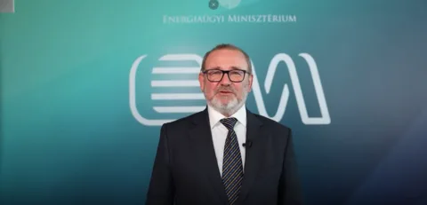 Óriási állami támogatás érkezik: így csökkenthetik a vállalkozások az energiaköltségeiket!