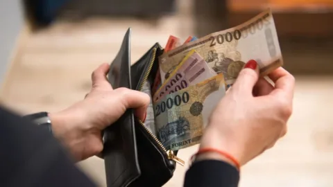 Fontos frissítés a nyugdíjak kifizetésében – Amit mindenképpen tudnod kell!