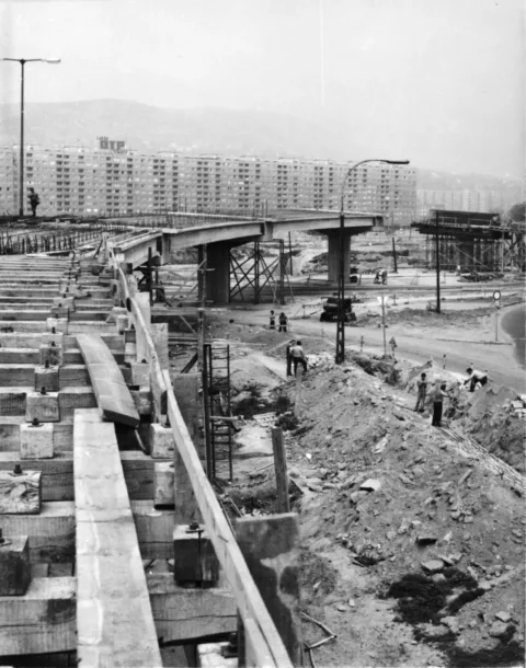 1982.  Óbuda, a Flórián téri felüljáró építése.
DOK