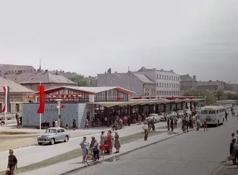1962.  Székesfehérvár, a MÁVAUT (Magyar Államvasutak Közúti Gépkocsi Üzeme) új a… #RK1749886205