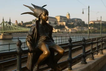 Kvíz: Tudod, melyik városban találhatók ezek a szobrok?