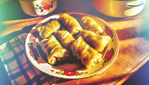 Töltött káposzta recept – ahogy a nagyi főzte, illatosan és gazdagon