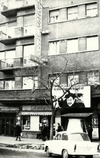 1978. Bp., Váci út, Kossuth mozi.
AHGy
 #RK1752651010