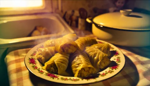 Töltött káposzta recept – ahogy a nagyi készítette, minden falatban Töltött káposzta recept – ahogy a nagyi készítette, minden falatban a szeretet