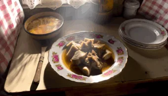Pörkölt recept – ahogy a nagymama készítette, tartalmas és ízletes