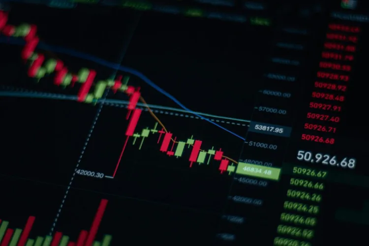 Hogyan rúgd ki a főnököd? Legyél a magad ura! – Az önálló élet kulcsa a forex kereskedés