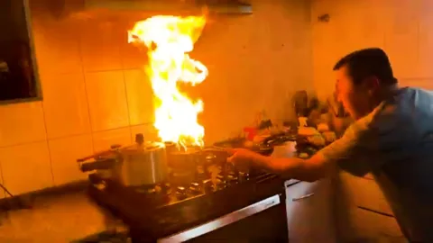Káosz, amelyet a kamerán fogtak el! | A hét legjobb kudarcai
 – videó