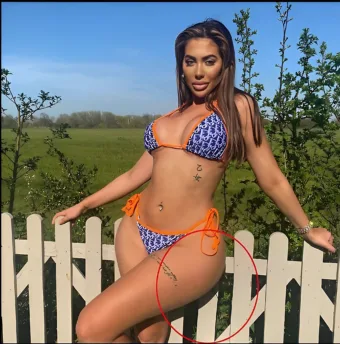 Vicc: Photoshopban akarták javítani a fotójukat, de csak rosszabb lett. Vicc: Photoshopban akarták javítani a fotójukat, de csak rosszabb lett. Nézzék csak…