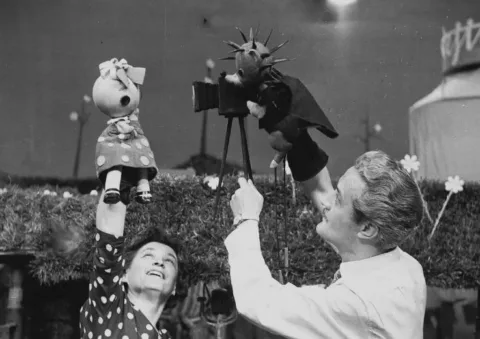 MTV, Mi újság a Futrinka utcában?, Major Ida Böbe baba MTV, Mi újság a Futrinka utcában?, Major Ida Böbe baba és Kaszás László Sün Sámu… #RK1758254250