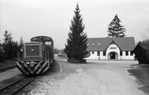 A Szilvásváradi Állami Erdei Vasút Szalajka – Fatelep állomása, 1985.

FORTEPAN
 #RK1764750300