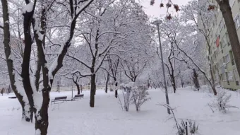 Télies marad az időjárás január 10-én, több városban fagy