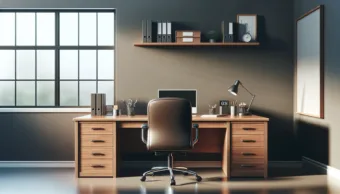 Vicc: Tudod, egy dologban biztos vagyok: ha én még dolgoznék, megmondanám a főnöknek…