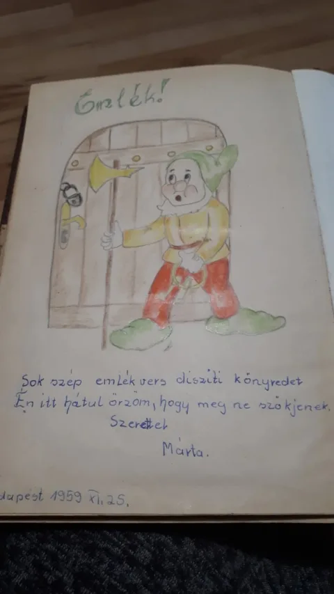 Emlékkönyv  részlet..
Radnai Icának köszönet érte! 

Neked megvan még?
 #RK1770060994