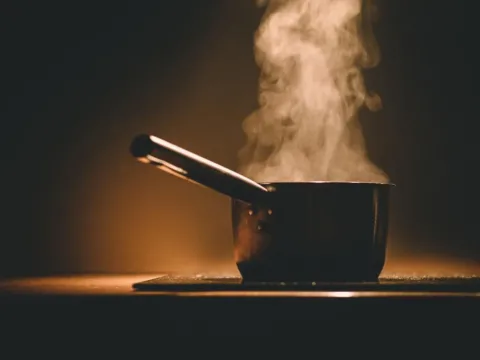 Kvíz: Felismered, mi történik főzés közben valójában?