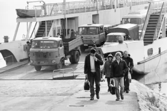 Vác, Duna-part, rév, 1986, Vimola Károly/250410fortepan.
 #RK1770087856