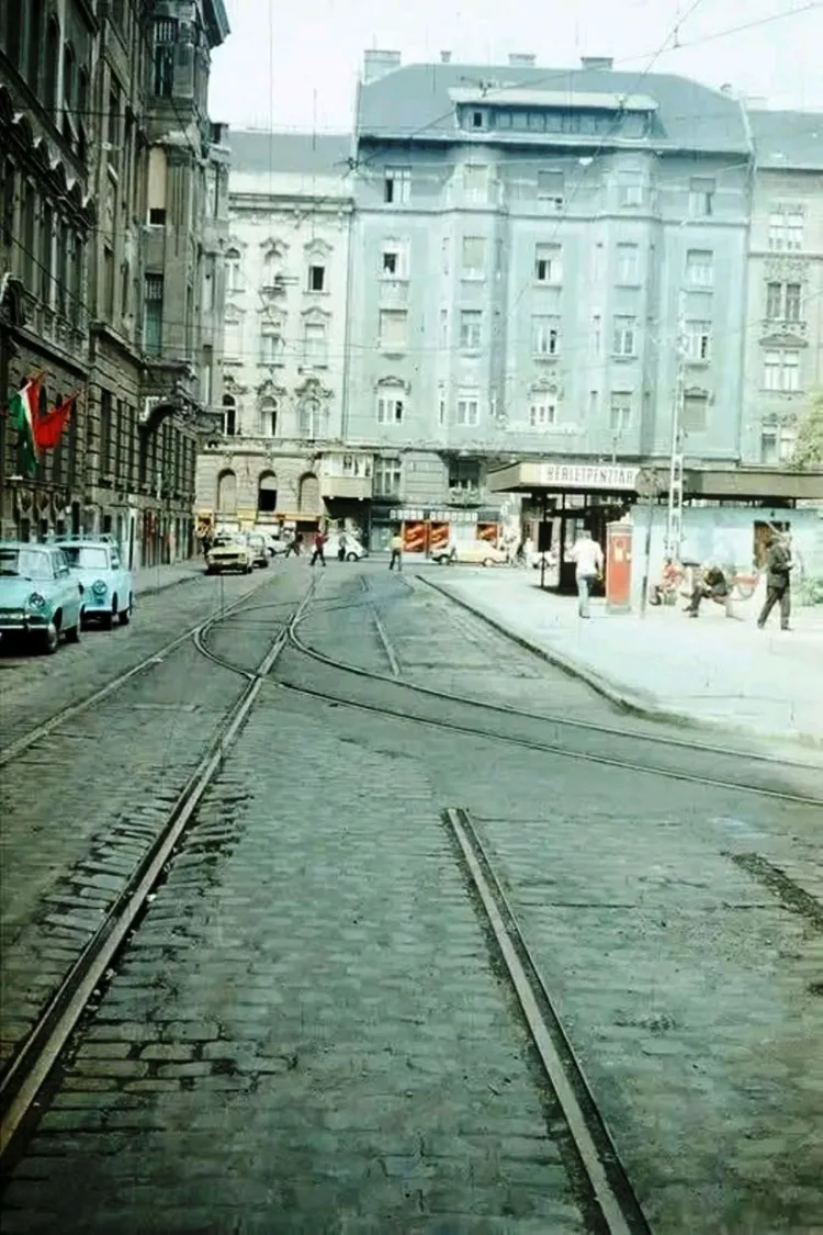 1979. Bp., Kádár utca, BRK #RK1777465503 1979. Bp., Kádár utca,
BRK
#RK1777465503