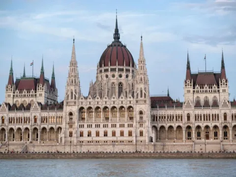 Kvíz: Intézmények kvíze – 7 pont már szép