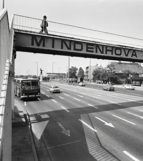 1980. Bp., felüljáró a Budaörsi út felett. FŐMTERV #RK1782907802 1980. Bp., felüljáró a Budaörsi út felett.
FŐMTERV
#RK1782907802