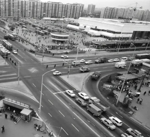 1982.  Bp., Örs vezér tere.
FŐMTERV
 #RK1782994502