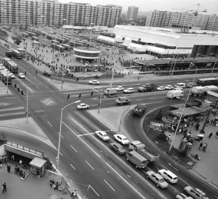 1982. Bp., Örs vezér tere. FŐMTERV #RK1782994502 1982. Bp., Örs vezér tere.
FŐMTERV
#RK1782994502