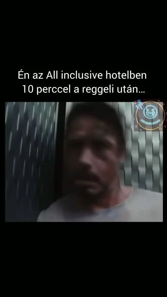 Én az All inclusive hotelben 10 perccel a reggeli után... Én az All inclusive hotelben 10 perccel a reggeli után...